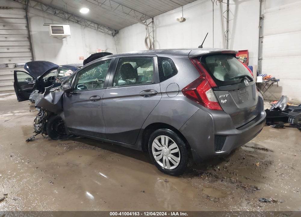 2017 HONDA FIT LX VIN: 3HGGK5H57HM713123