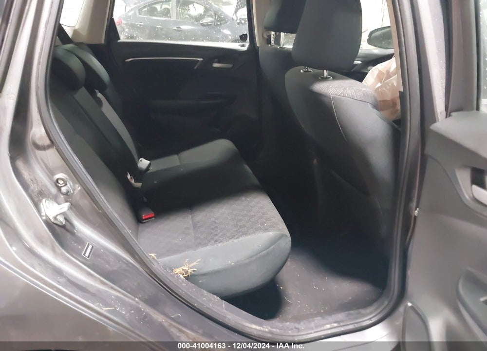 2017 HONDA FIT LX VIN: 3HGGK5H57HM713123
