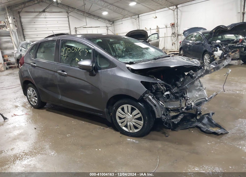 2017 HONDA FIT LX VIN: 3HGGK5H57HM713123