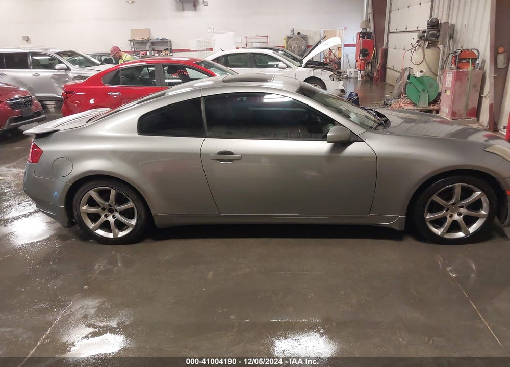 2004 INFINITI G35 VIN: JNKCV54E54M813784