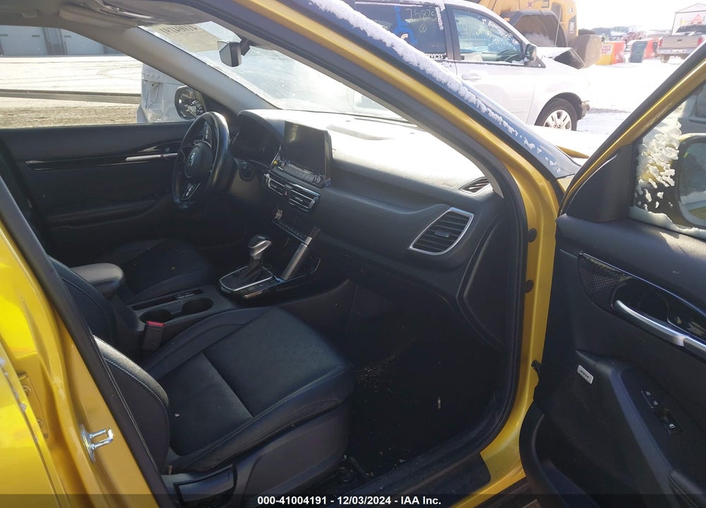 2021 KIA SELTOS SX TURBO VIN: KNDETCA23M7139132