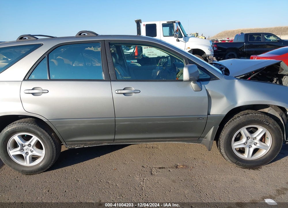 2001 LEXUS RX 300 VIN: JTJHF10U910176179
