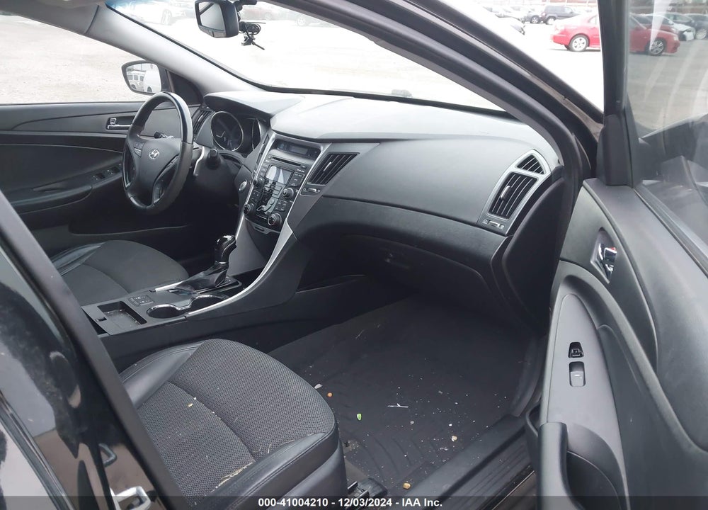 2013 HYUNDAI SONATA SE 2.0T VIN: 5NPEC4AB2DH536252