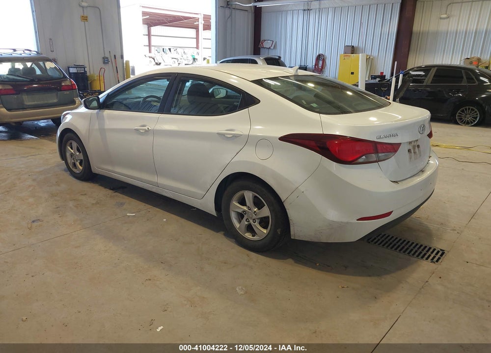 2015 HYUNDAI ELANTRA VIN: 5NPDH4AE7FH642027