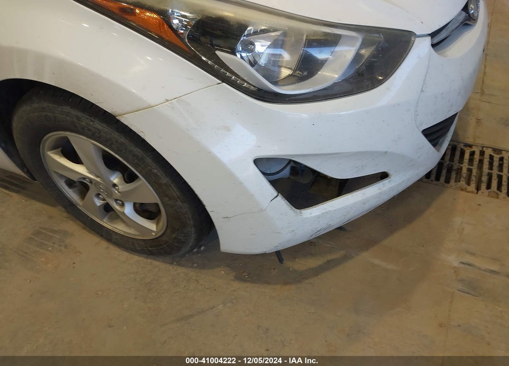 2015 HYUNDAI ELANTRA VIN: 5NPDH4AE7FH642027