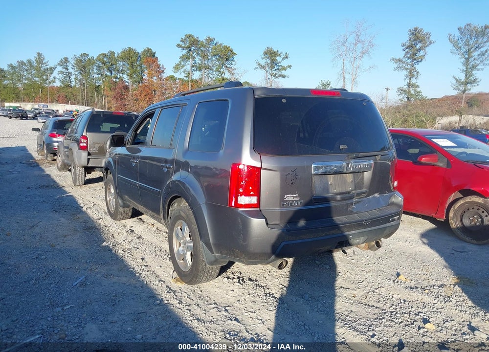 2011 HONDA PILOT EX VIN: 5FNYF3H45BB031453