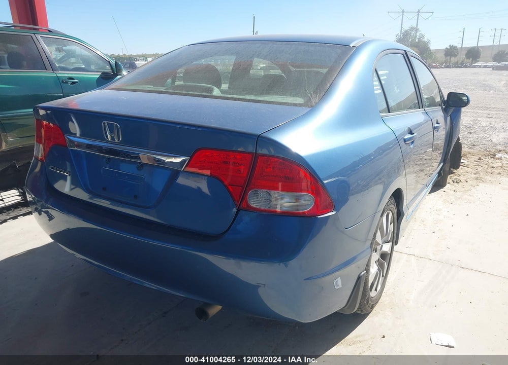 2011 HONDA CIVIC VIN: 19XFA1F83BE023017