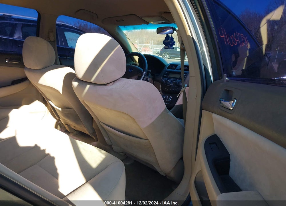 2005 HONDA ACCORD 2.4 LX VIN: JHMCM56485C001734