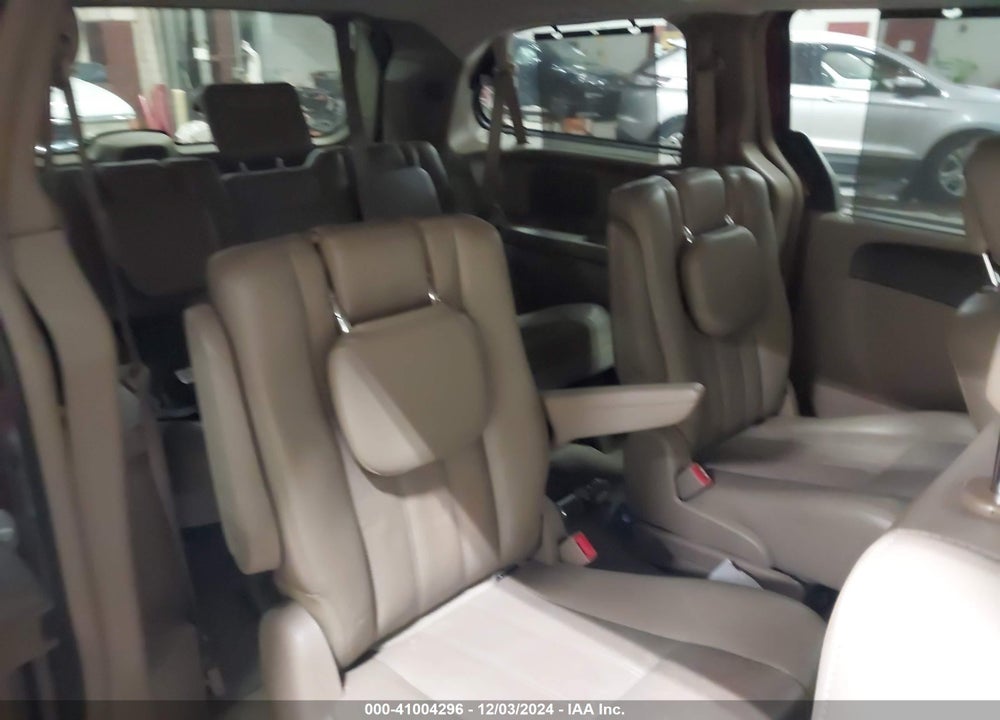 2012 CHRYSLER TOWN & COUNTRY TOURING-L VIN: 2C4RC1CG7CR138013