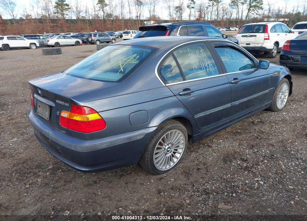 2002 BMW 330XI VIN: WBAEW53472PG18779