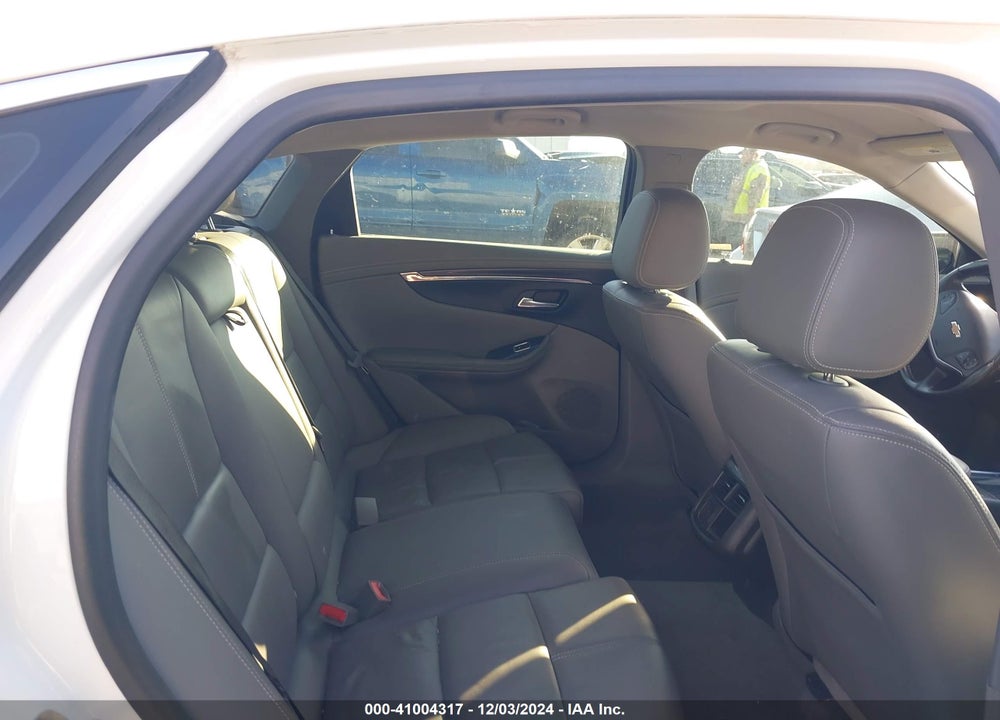 2017 CHEVROLET IMPALA 1LT VIN: 2G1105S37H9181732
