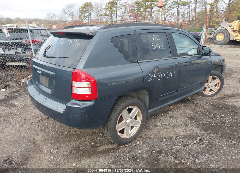 2008 JEEP COMPASS SPORT VIN: 1J8FF47W18D686962