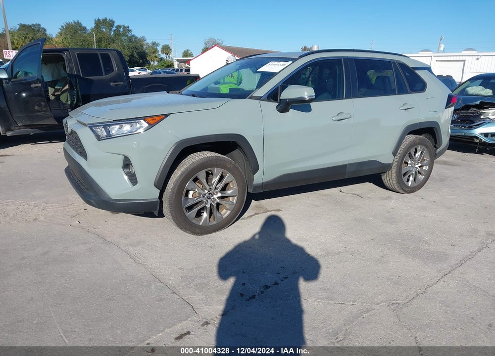 2020 TOYOTA RAV4 XLE PREMIUM VIN: 2T3C1RFV9LC081423