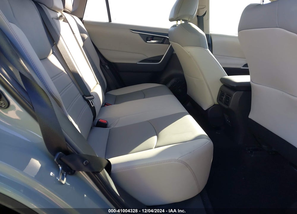 2020 TOYOTA RAV4 XLE PREMIUM VIN: 2T3C1RFV9LC081423