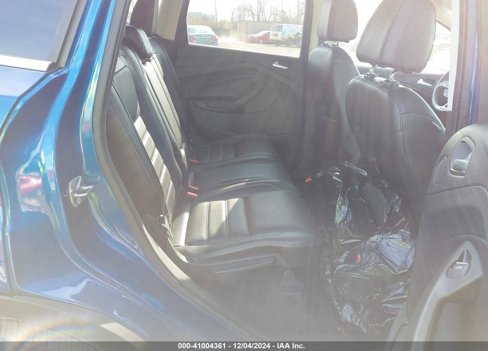 2017 FORD ESCAPE TITANIUM VIN: 1FMCU0J94HUB76807
