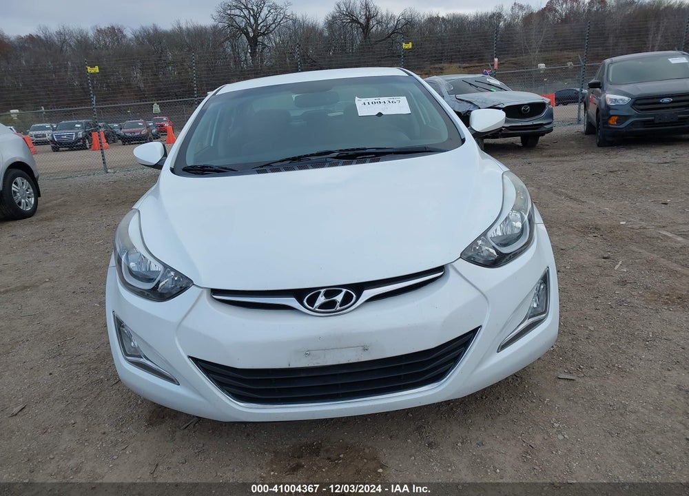 2015 HYUNDAI ELANTRA SE VIN: 5NPDH4AE0FH589185
