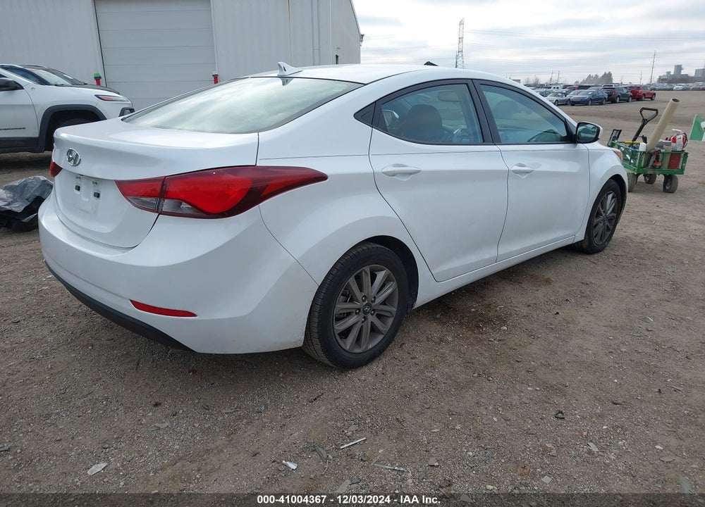 2015 HYUNDAI ELANTRA SE VIN: 5NPDH4AE0FH589185