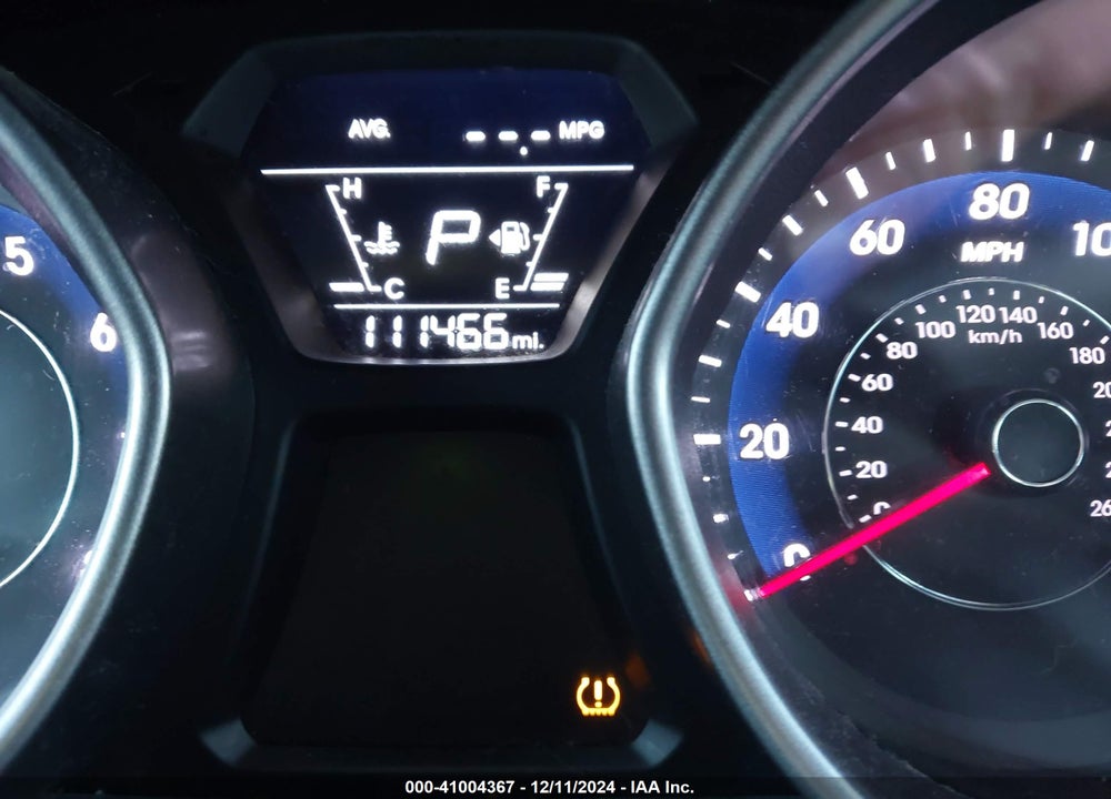 2015 HYUNDAI ELANTRA SE VIN: 5NPDH4AE0FH589185