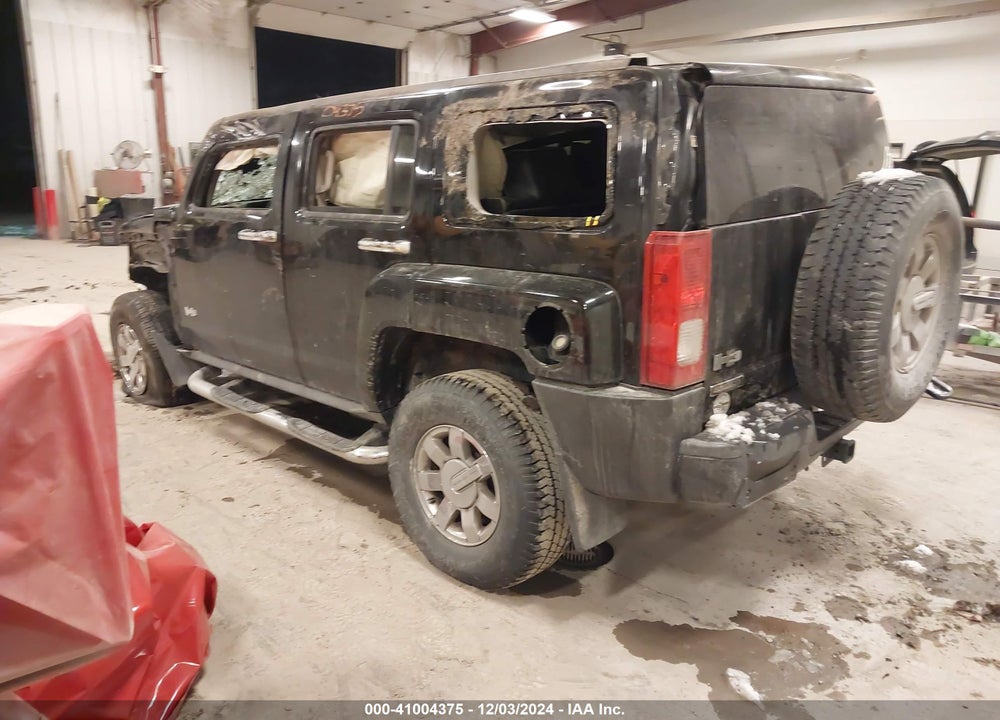 2008 HUMMER H3 SUV VIN: 5GTEN13E188140620