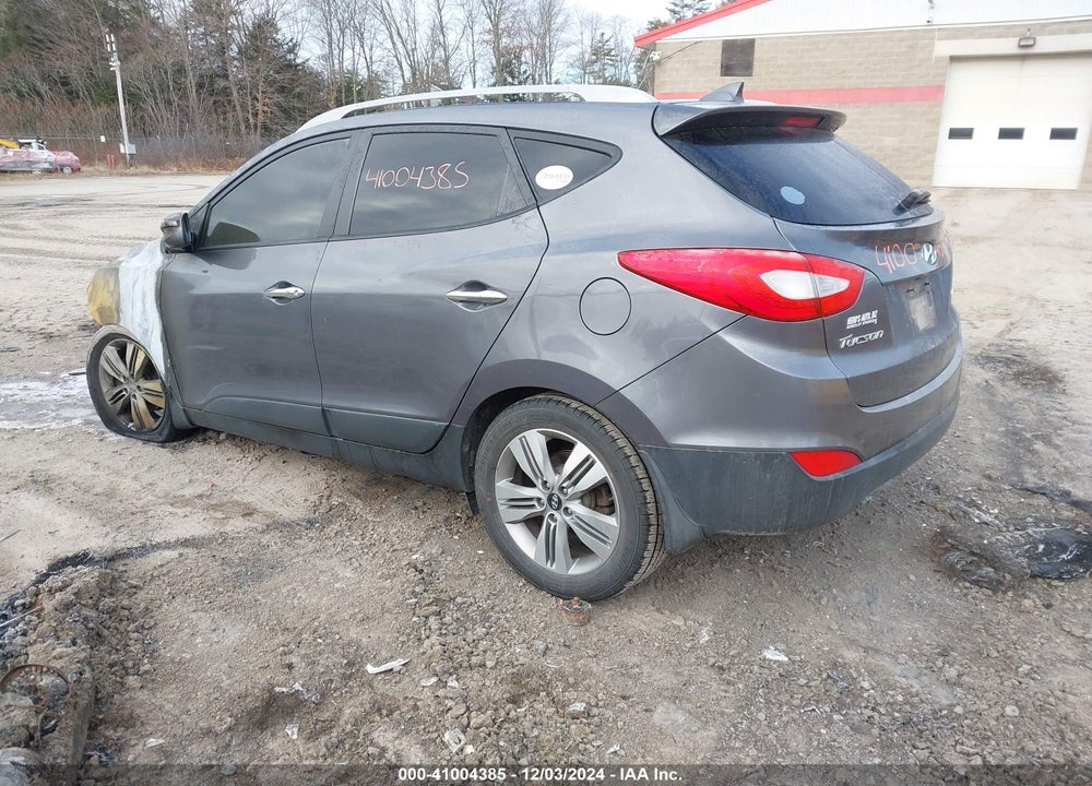 2015 HYUNDAI TUCSON LIMITED VIN: KM8JUCAG5FU988461