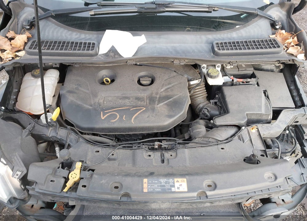 2015 FORD ESCAPE SE VIN: 1FMCU9G95FUA44857