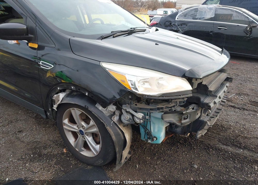 2015 FORD ESCAPE SE VIN: 1FMCU9G95FUA44857