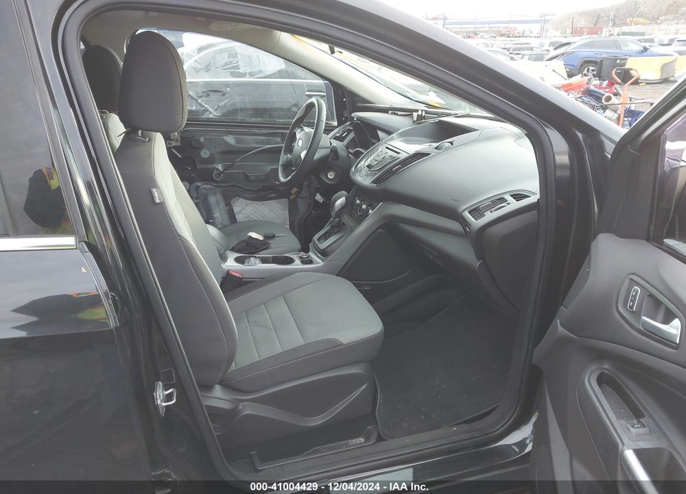 2015 FORD ESCAPE SE VIN: 1FMCU9G95FUA44857