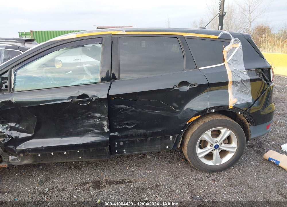 2015 FORD ESCAPE SE VIN: 1FMCU9G95FUA44857