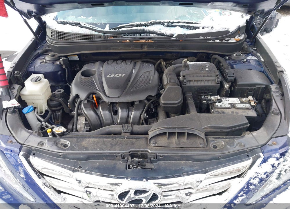 2011 HYUNDAI SONATA SE VIN: 5NPEC4AC4BH033280