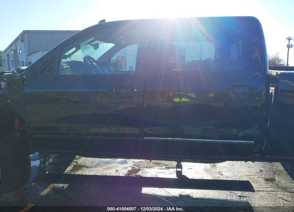 2018 CHEVROLET SILVERADO 2500HD VIN: 1GC1KWEY2JF219024