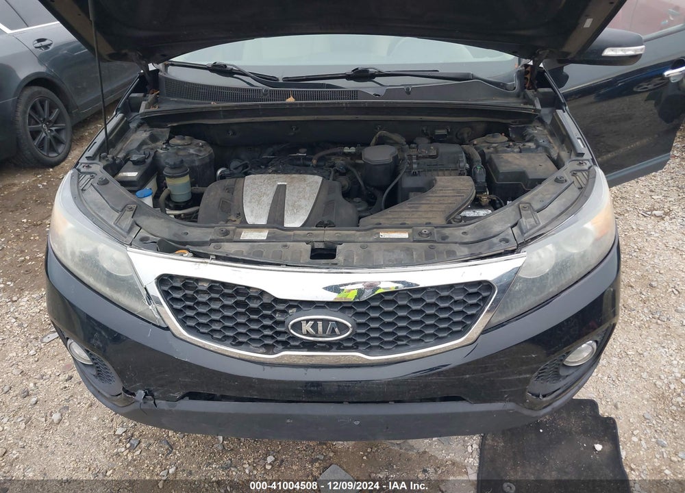 2011 KIA SORENTO EX V6 VIN: 5XYKUDA25BG051706