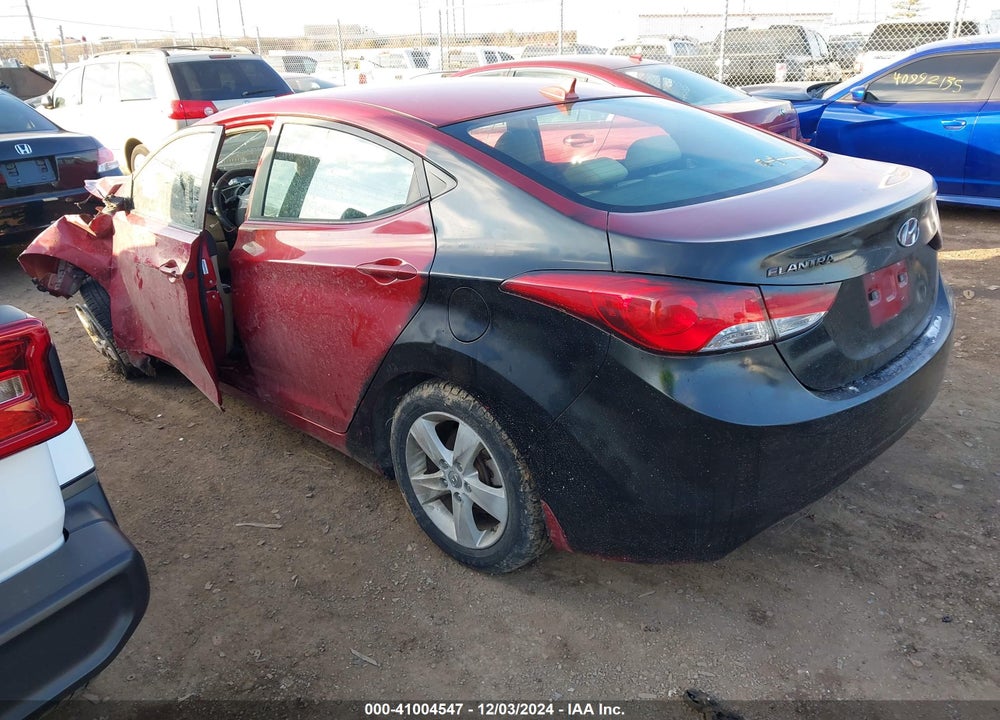 2013 HYUNDAI ELANTRA VIN: KMHDH4AE9DU731452