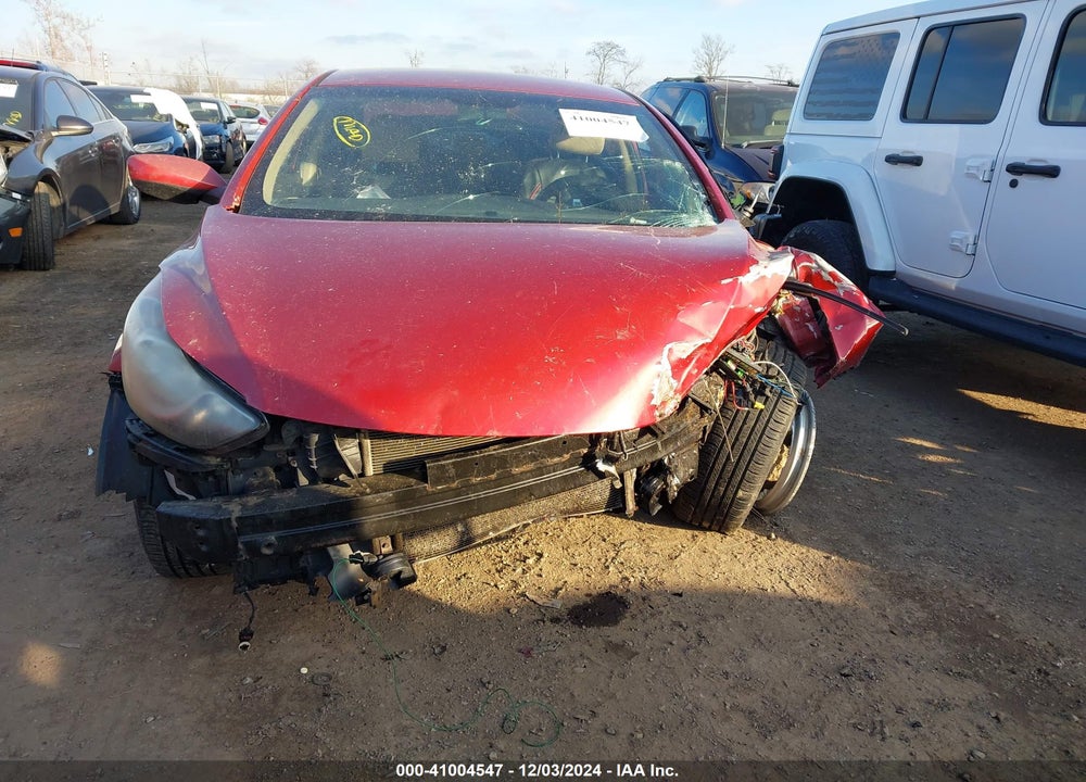 2013 HYUNDAI ELANTRA VIN: KMHDH4AE9DU731452