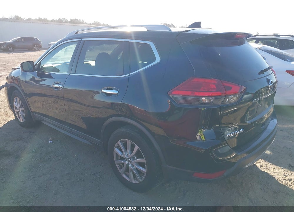 2017 NISSAN ROGUE SV VIN: 5N1AT2MT0HC859848