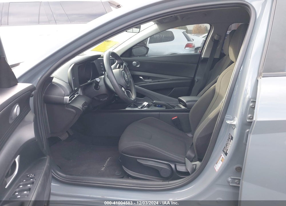 2023 HYUNDAI ELANTRA VIN: KMHLM4AG9PU436445