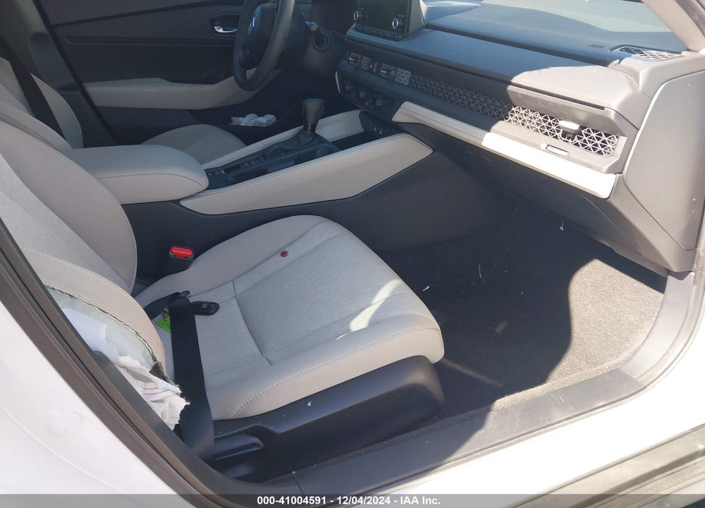2024 HONDA ACCORD EX VIN: 1HGCY1F36RA061374