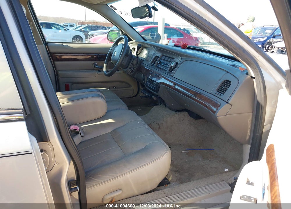 2009 MERCURY GRAND MARQUIS LS (FLEET ONLY) VIN: 2MEHM75V09X601961
