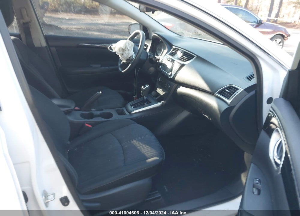2017 NISSAN SENTRA VIN: 3N1AB7AP7HY309374