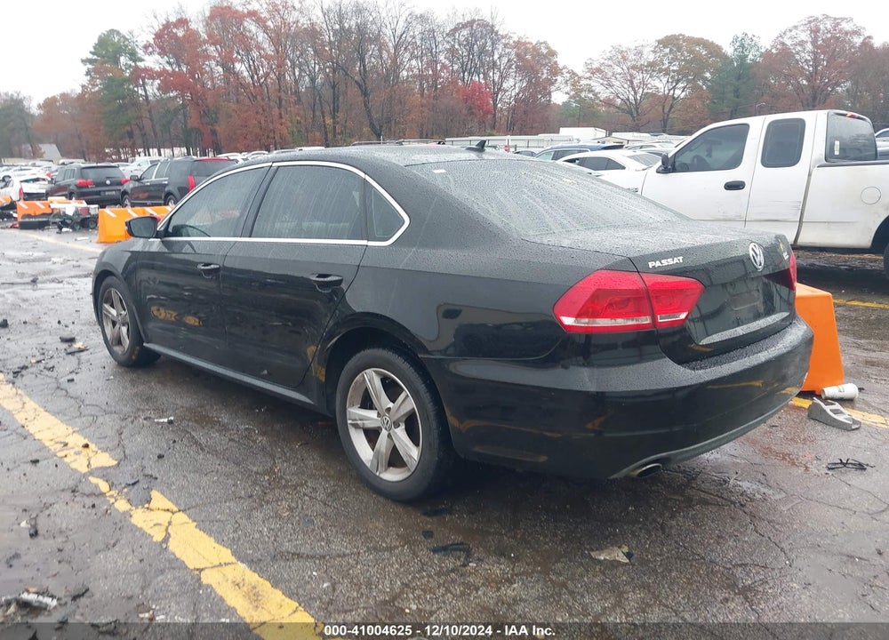 2013 VOLKSWAGEN PASSAT 2.5L SE VIN: 1VWBP7A34DC061455