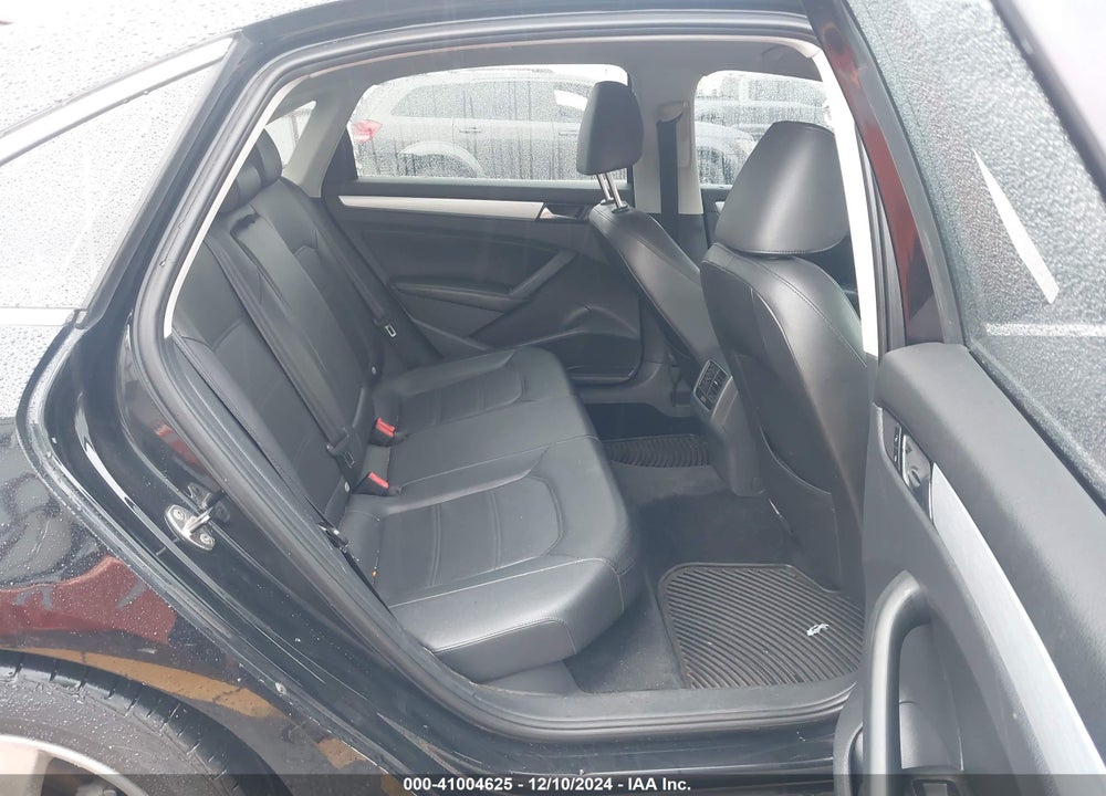 2013 VOLKSWAGEN PASSAT 2.5L SE VIN: 1VWBP7A34DC061455
