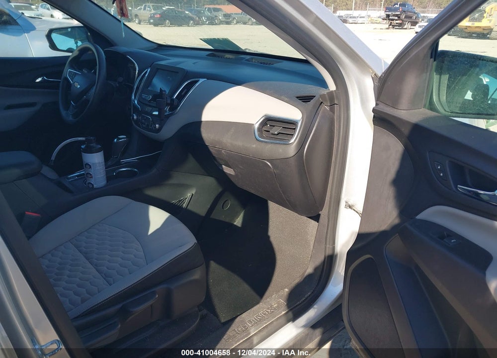 2018 CHEVROLET EQUINOX LS VIN: 3GNAXHEV8JL100684