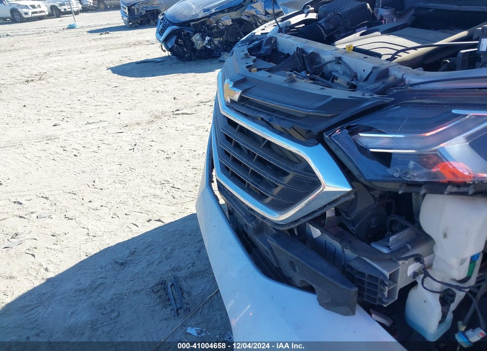 2018 CHEVROLET EQUINOX LS VIN: 3GNAXHEV8JL100684