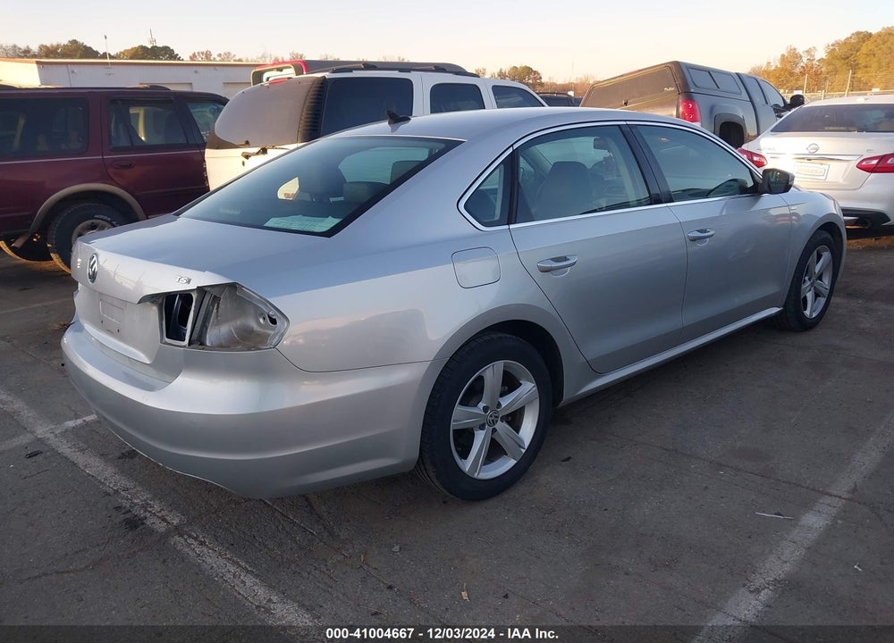 2014 VOLKSWAGEN PASSAT 1.8T WOLFSBURG EDITION VIN: 1VWAT7A32EC048373