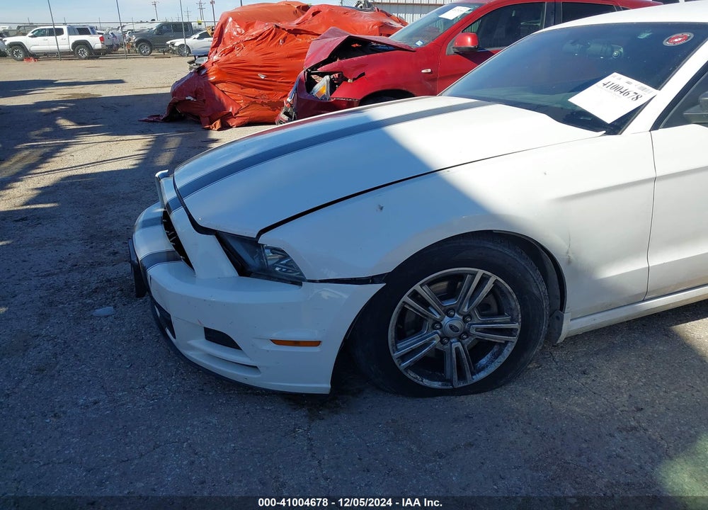 2013 FORD MUSTANG VIN: 1ZVBP8AM2D5262564