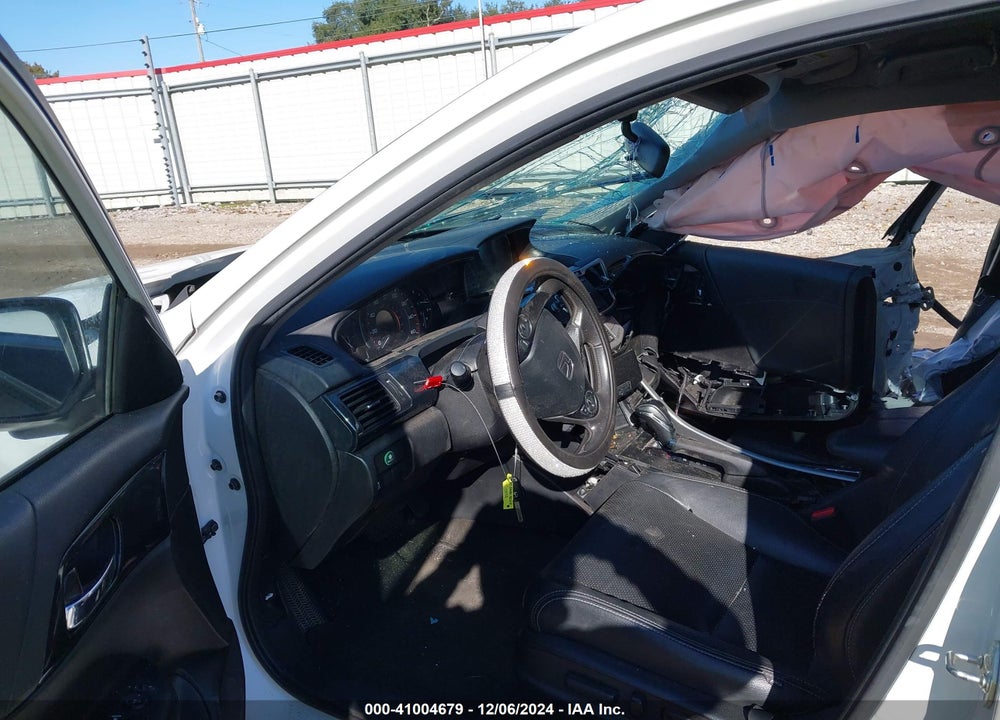 2015 HONDA ACCORD SPORT VIN: 1HGCR2F51FA030842