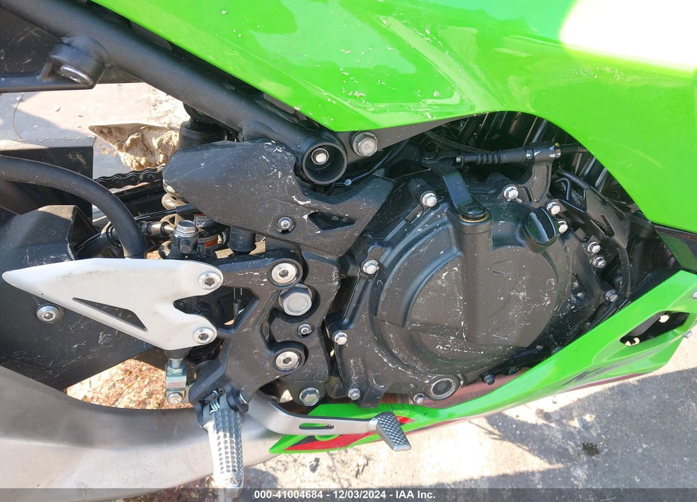 2024 KAWASAKI EX500 H VIN: ML5EXGH19RDA18491