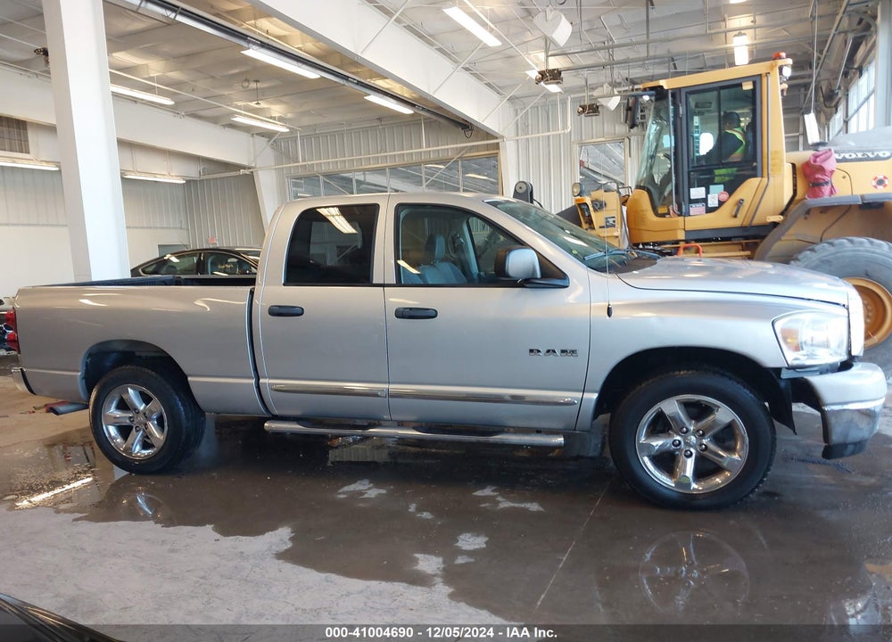 2008 DODGE RAM 1500 SLT VIN: 1D7HA18N18J116048