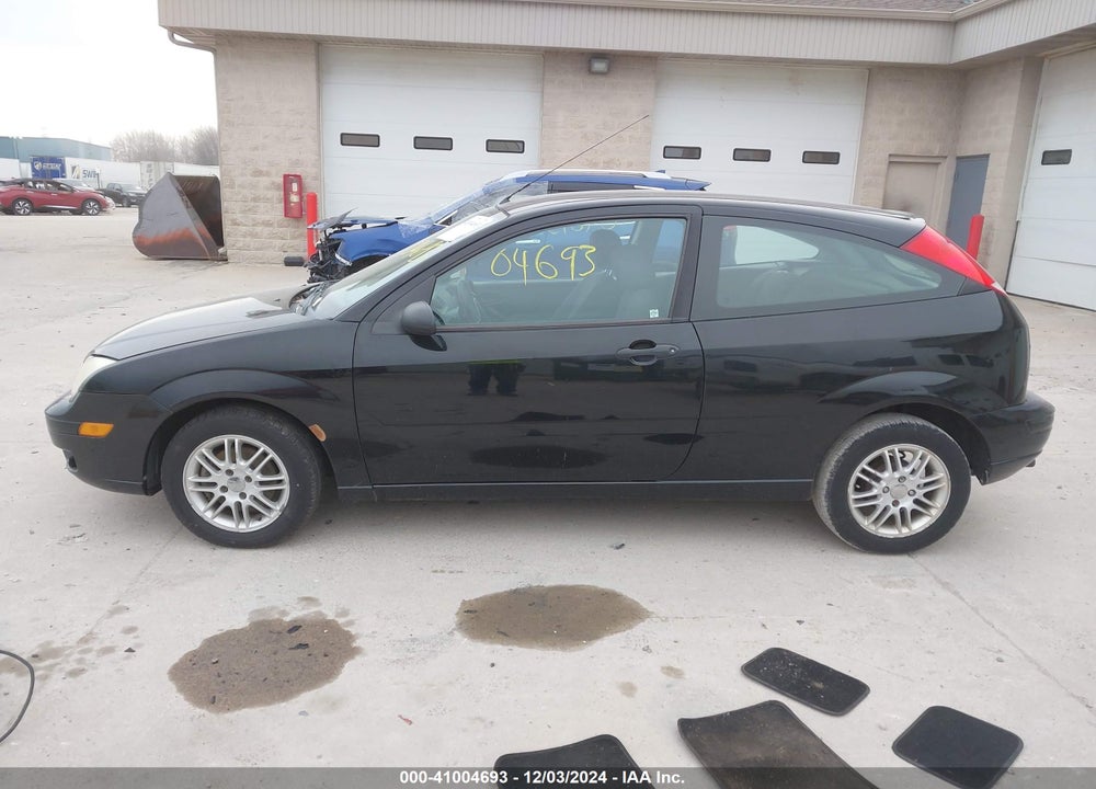 2007 FORD FOCUS S/SE/SES VIN: 1FAFP31N47W185796