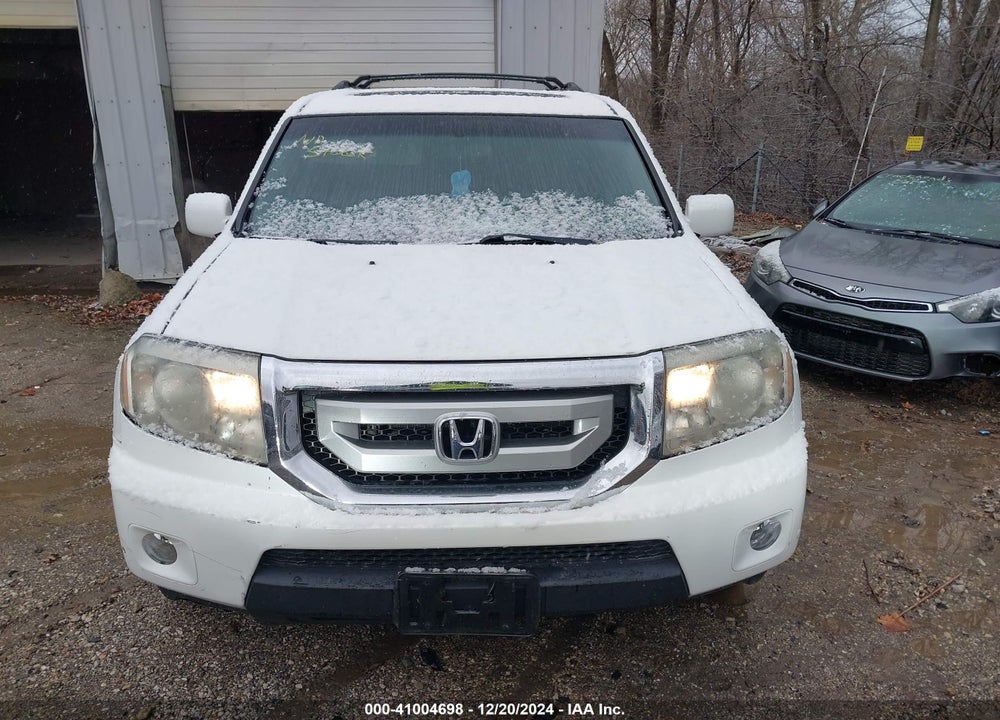 2010 HONDA PILOT TOURING VIN: 5FNYF4H98AB023282
