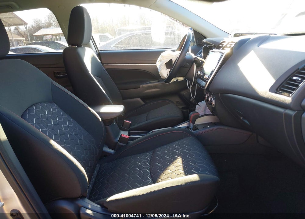 2024 MITSUBISHI OUTLANDER SPORT 2.0 LE VIN: JA4ARUAU3RU001677